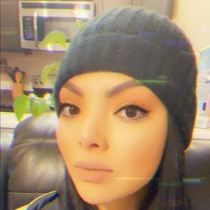 Meet your Posher, Xochitl